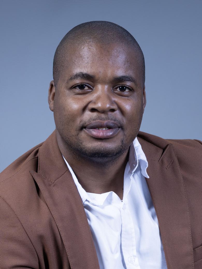 Mr BR Mtsweni (isiNdebele)